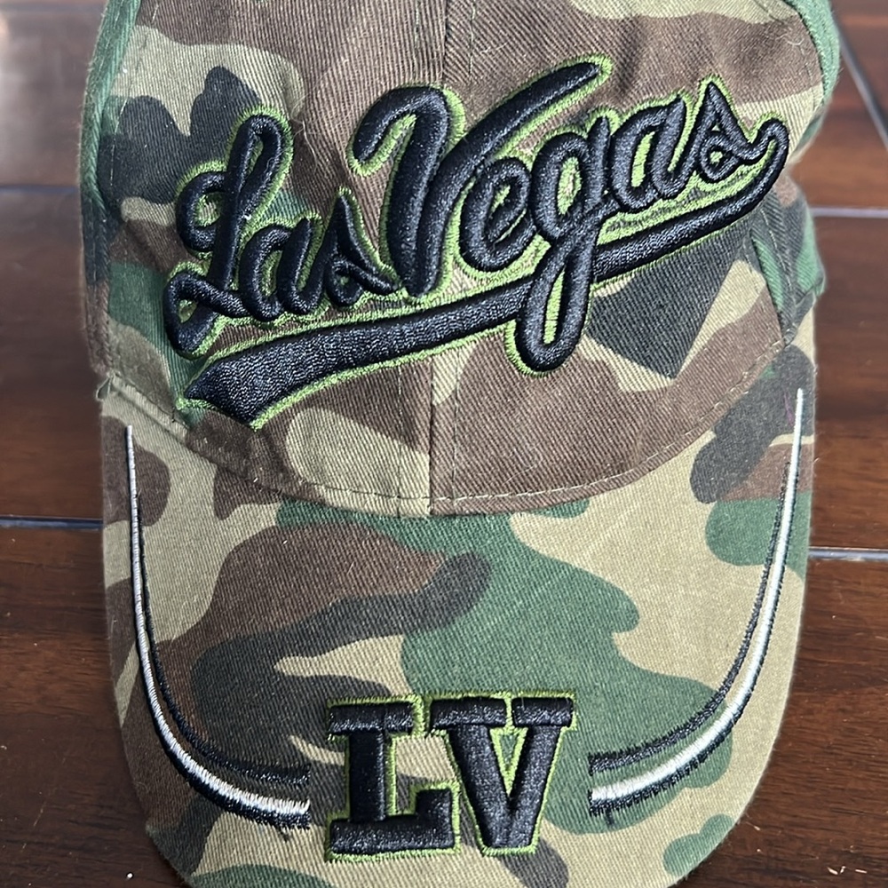 LV Las Vegas Camo Camouflage Ball Cap Adjustable Baseball Cap Hat NWOT - Picture 2 of 8